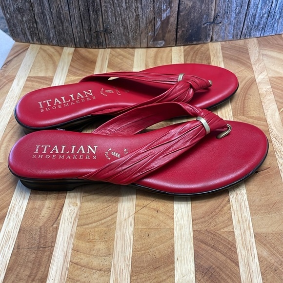 Italian Shoemakers | Red wGold Accents|| Sandals with Thong Design| Size 6.5 - Picture 5 of 15